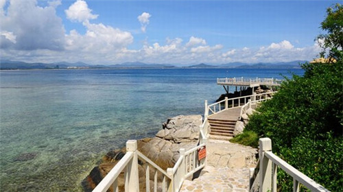 物业收取滞纳金吗（物业收滞纳金是否违法是敲诈吗?）